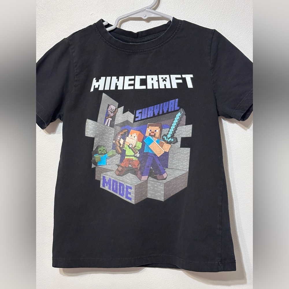 Bundle of 6 Boys T-Shirts - Picture 11 of 14